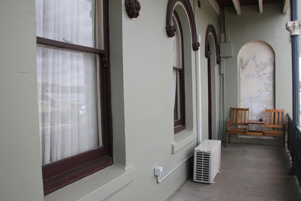 Alpine Heritage Motel Goulburn Buitenkant foto